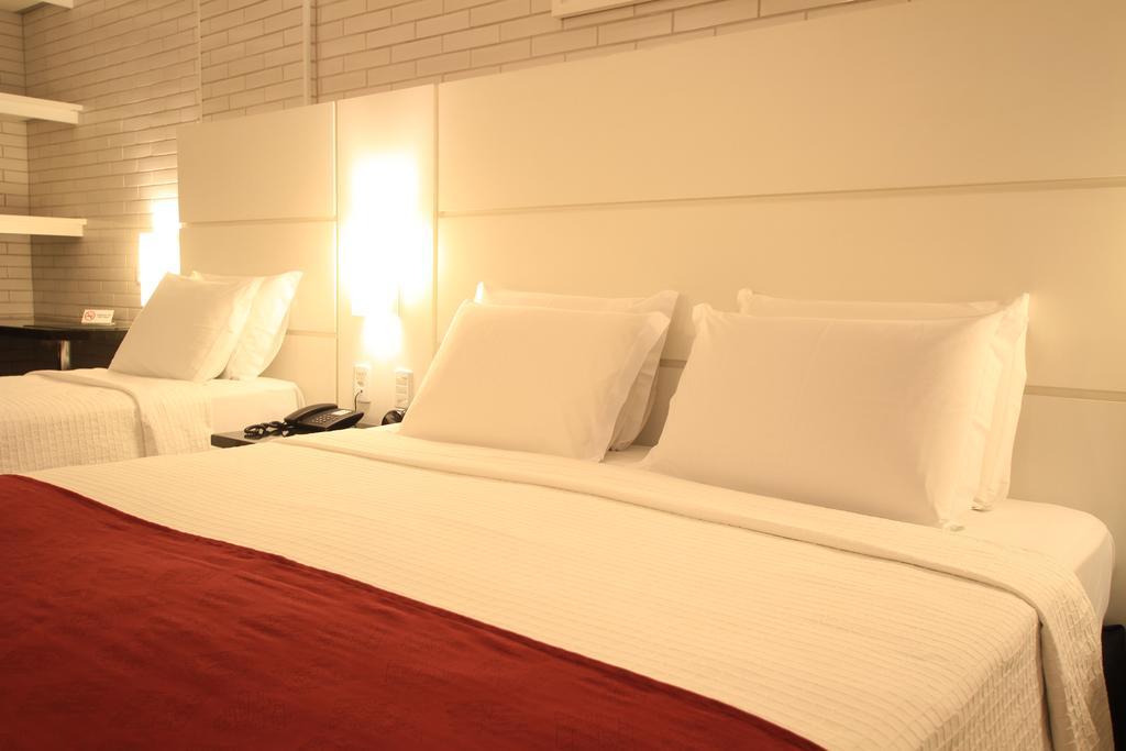 Hotel Confiance Prime Batel Curitiba Phòng bức ảnh