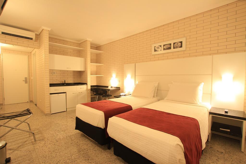 Hotel Confiance Prime Batel Curitiba Phòng bức ảnh